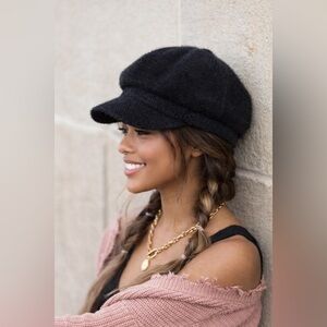 Eyelash Knit Newsboy Cap